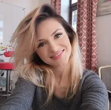 Sex chat with model RachelIvy