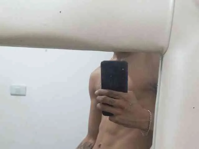 Raymonb