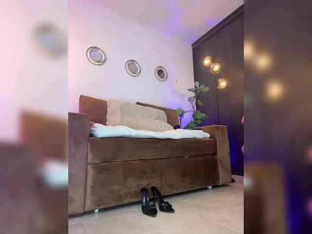 Charlize_Grey