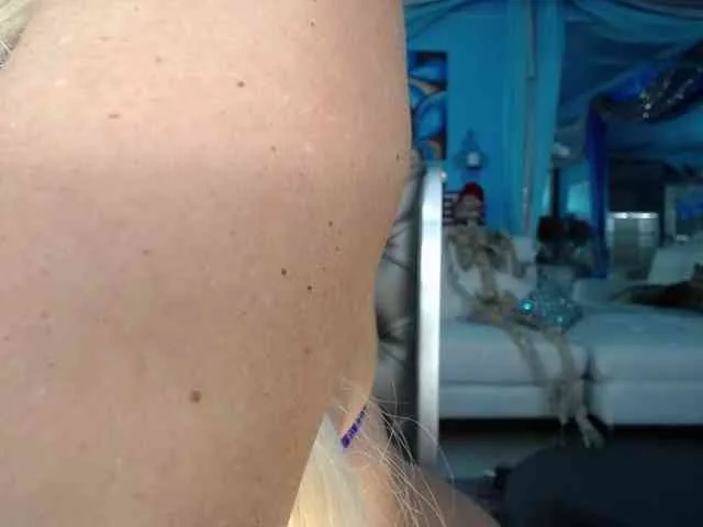 adrianna_fox