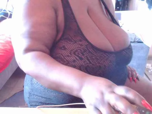 bigboobsass