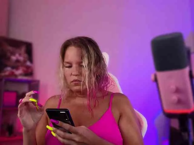 Findom_Lady_Shine
