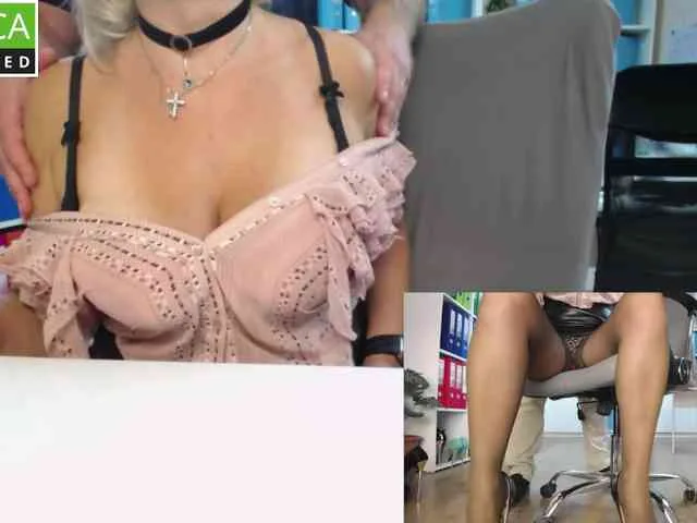 passionate_blonde