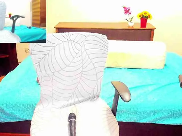YourHotMery