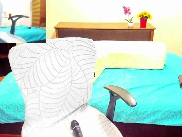 YourHotMery
