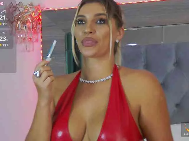 LoreHottie