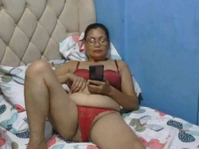 hOtGranny4u