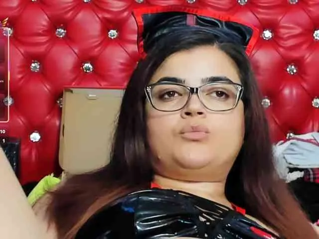 Slutty_milf_bitch