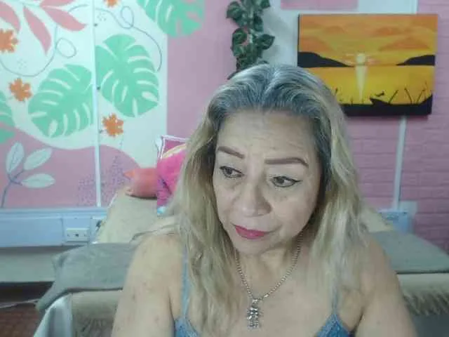 valeria-sexy