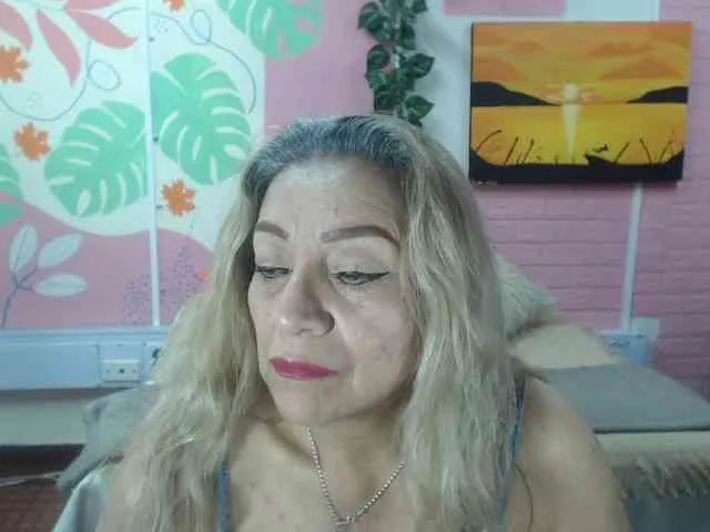 valeria-sexy