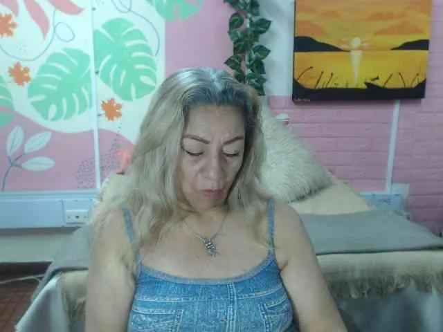 valeria-sexy
