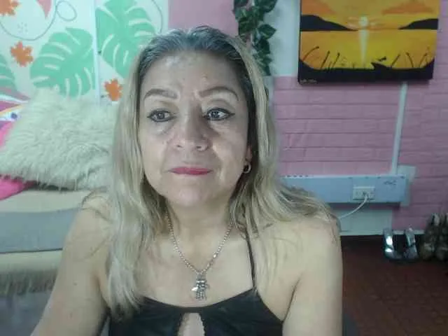 valeria-sexy