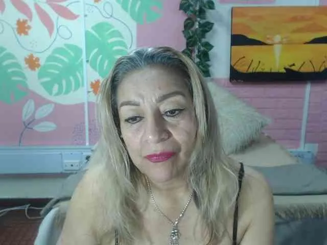 valeria-sexy