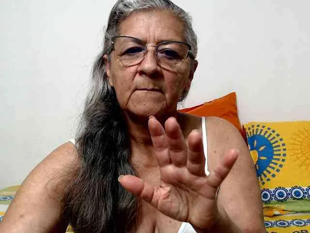 candy-mature
