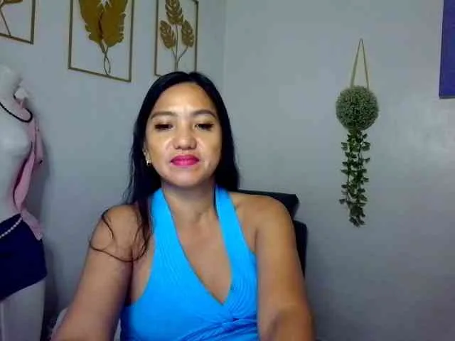 Tina_Jade