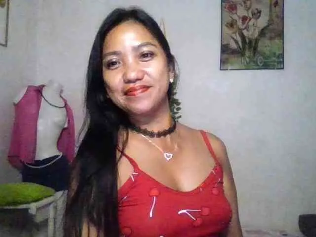 Tina_Jade