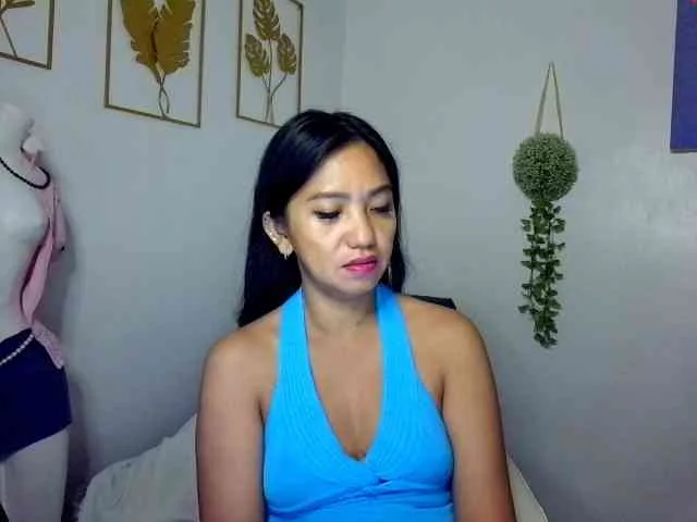 Tina_Jade