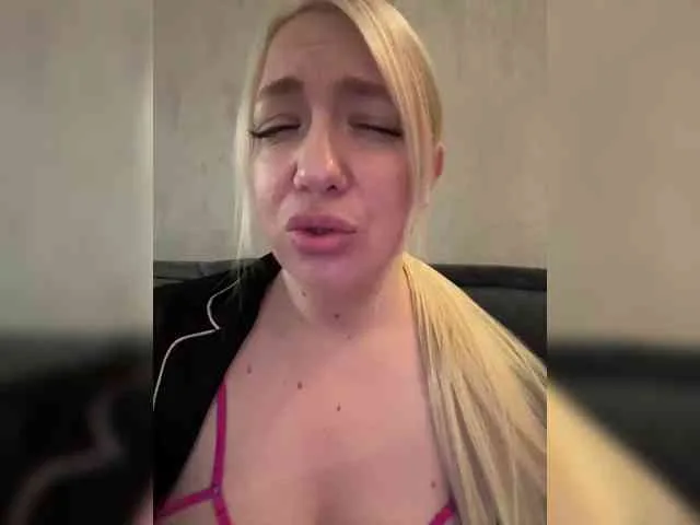 -Sonya699-
