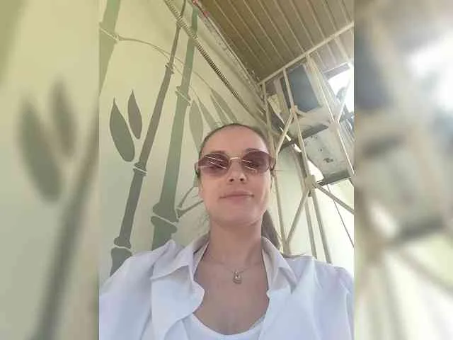 Zvezda_Lola