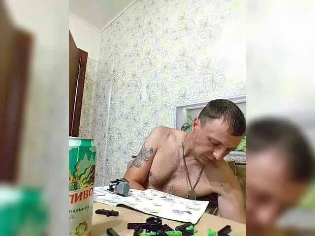 _KYNI-MEN_
