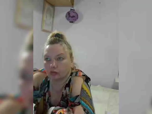 LucyAlexis