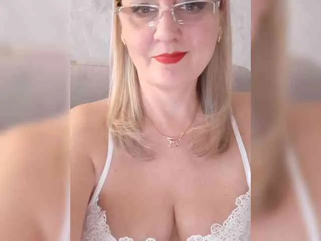 SexiestJess45