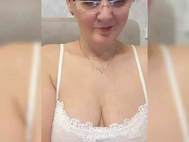 SexiestJess45