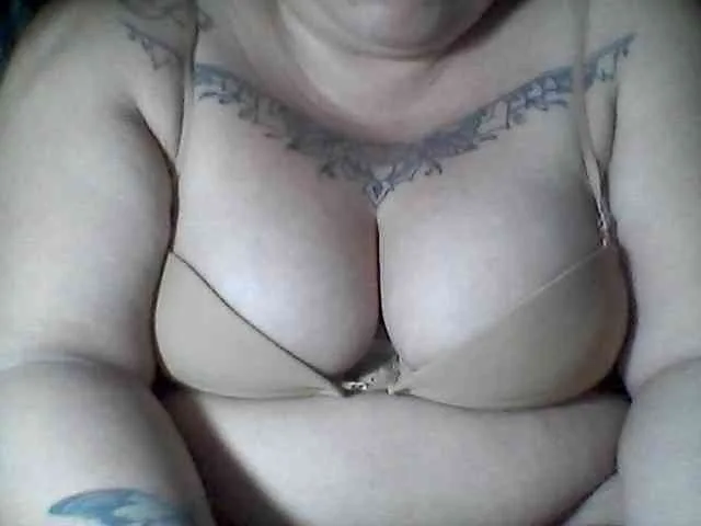 sweetasian33