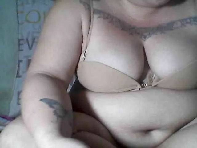 sweetasian33