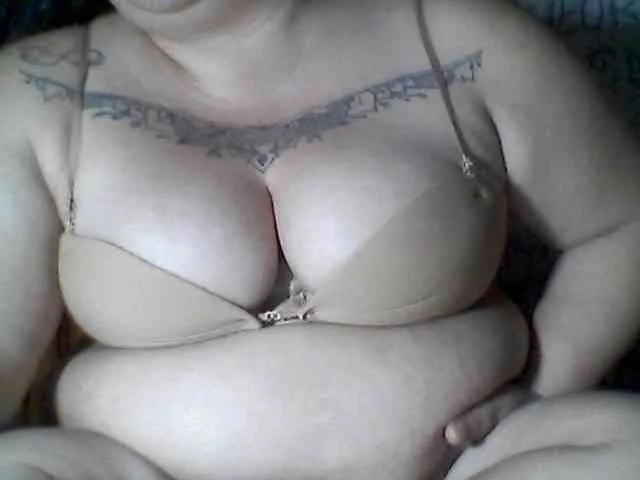 sweetasian33