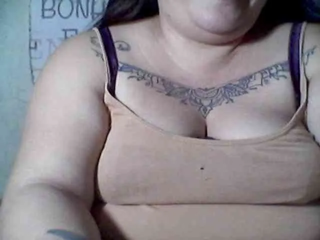 sweetasian33