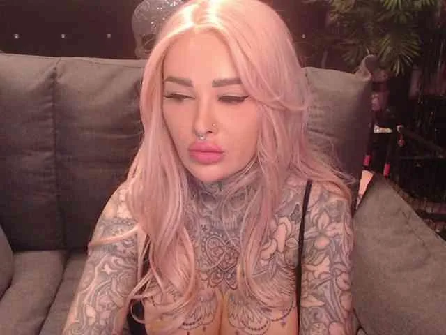 MilaElaine