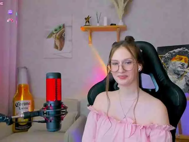KiraRumGirl