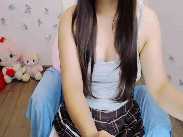 Angela19