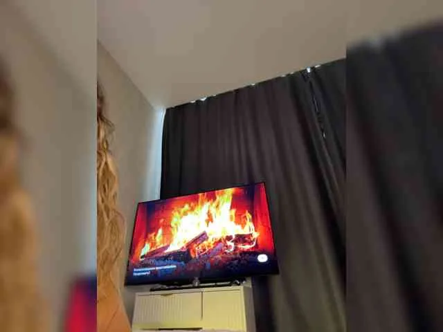 Anna_Night