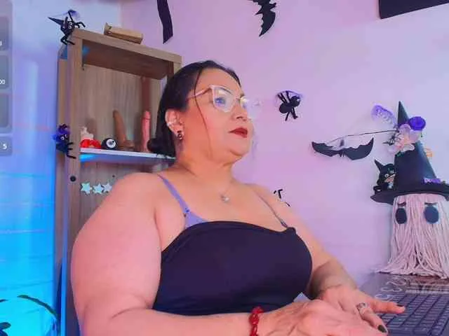 EllenaBoobs