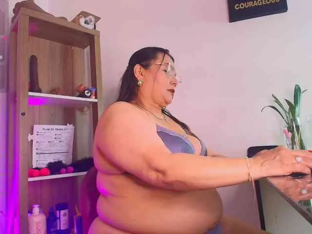 EllenaBoobs