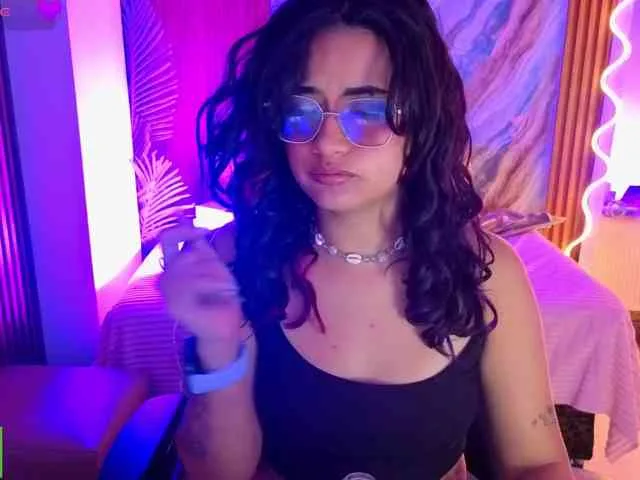 Kristen-tay