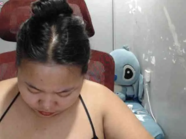 BubbleButtPinay