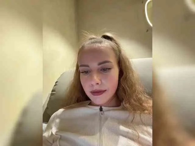 VikkiExtraCheese