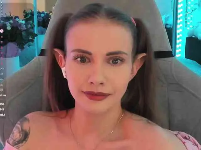 VikkiExtraDarkExclusive