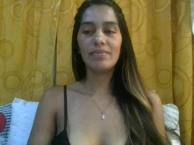 JuanaBrunette