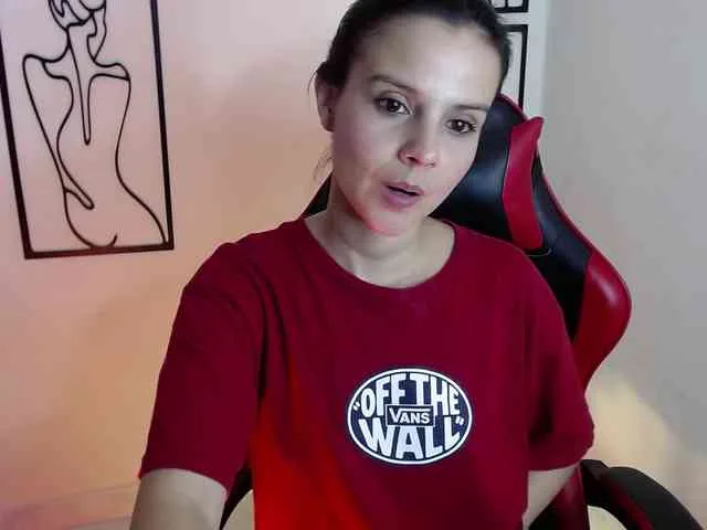 MiaRobinn