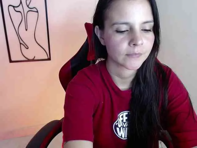 MiaRobinn