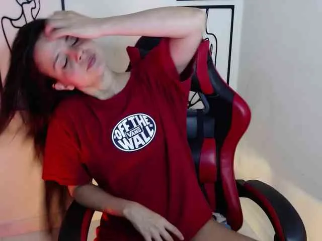 MiaRobinn