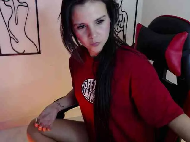 MiaRobinn