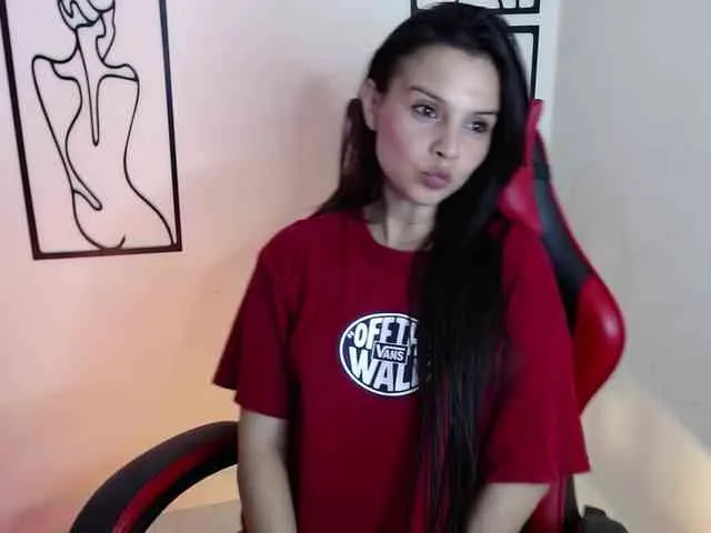 MiaRobinn