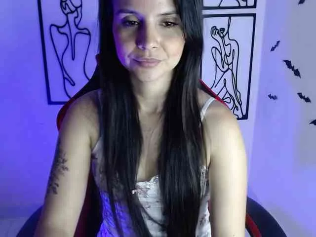 MiaRobinn