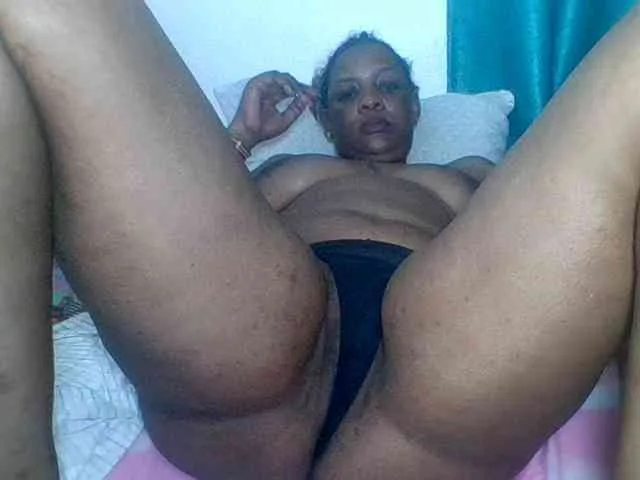 Prettyblackgal