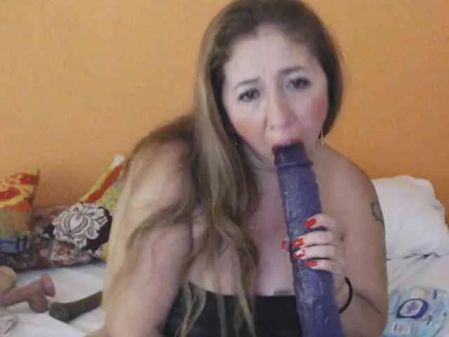 Valentina-mature